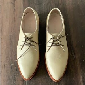 Bone oxfords
